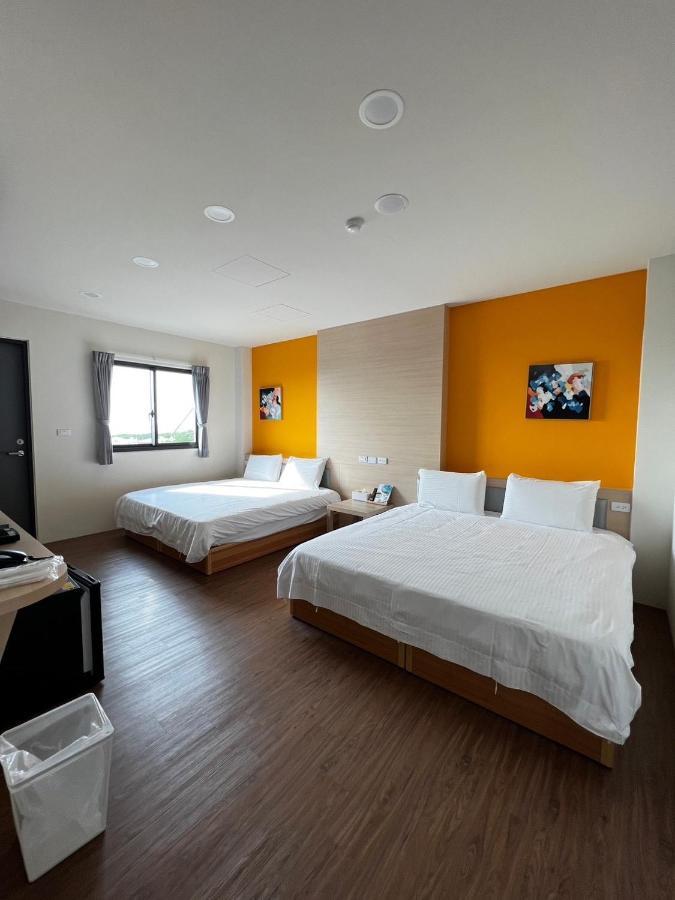 Hospitality Hotel 샤오리우치우 외부 사진